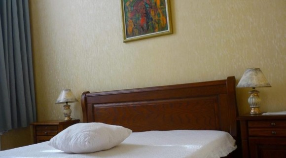 Rusia vrea să interzică hotelurilor să cazeze persoane necăsătorite în aceeași cameră