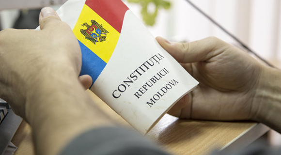 Procedura de contestare a constituționalității normelor juridice, contestată la Curte
