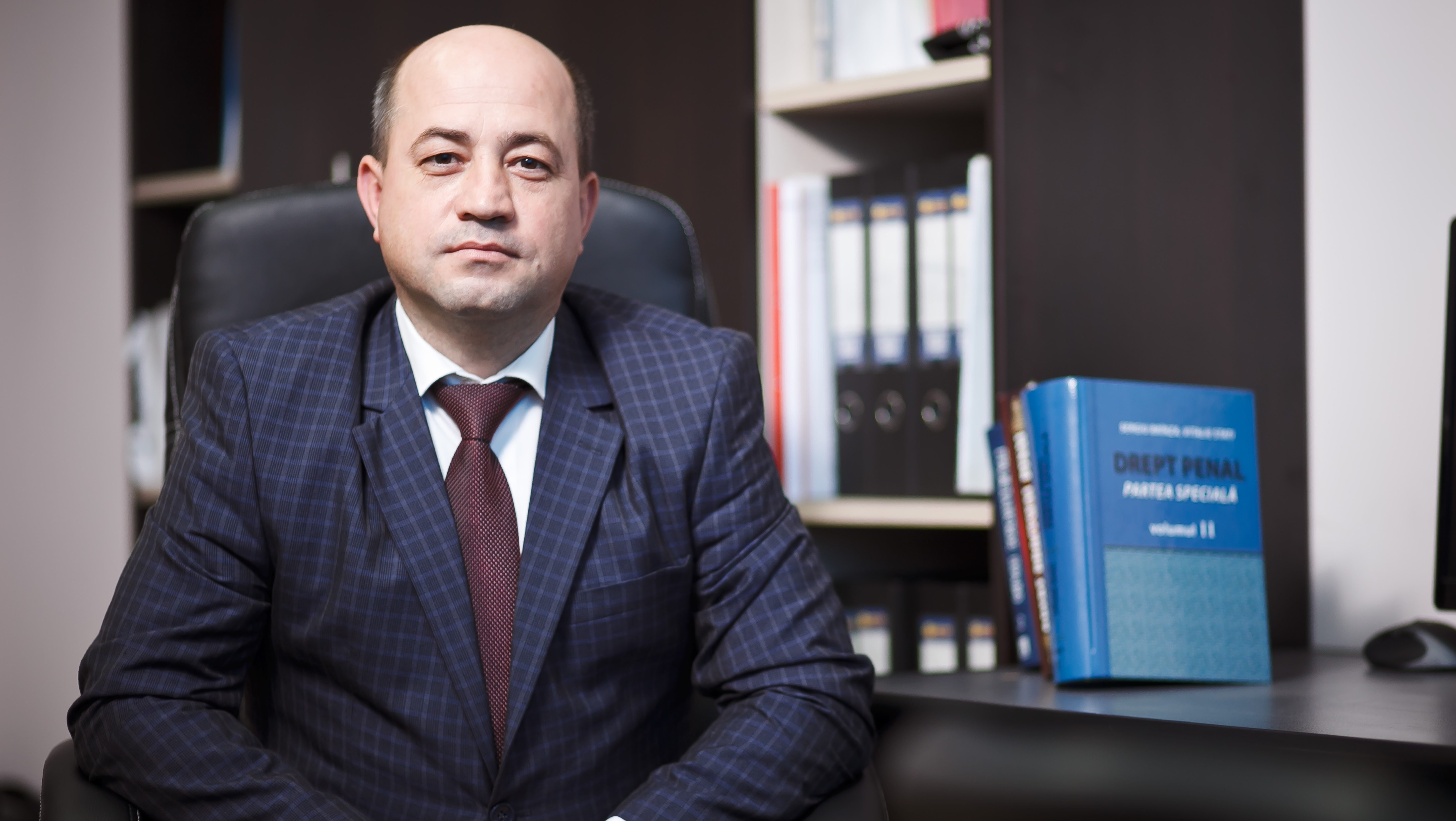 Decanul Baroului Chișinău, Dorin Popescu, este primul candidat înscris în cursa pentru funcția de Președinte al UAM