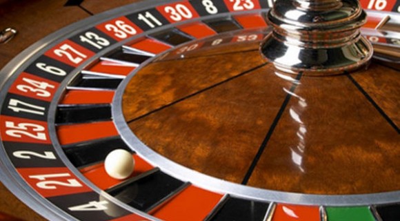 Statul vrea parteneriate în domeniul jocurilor de noroc. Cu ce propuneri vine Ministerul Economiei